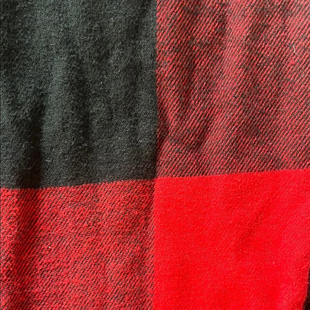 Old Navy Red and Black Plaid Flannel Shirt - Picture 3 of 4